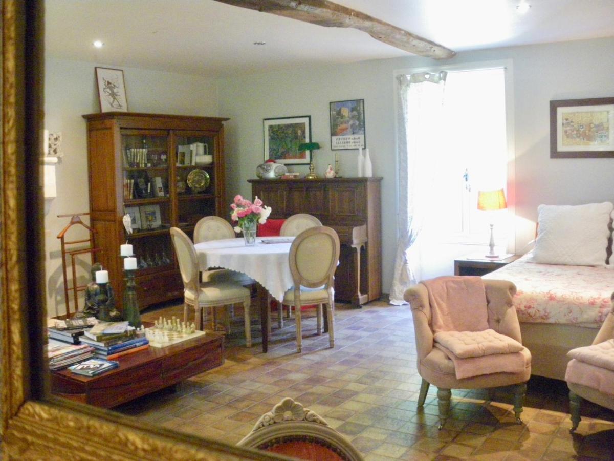 Bed and Breakfast La Metairie Du Pont Sainte-Hermine Exteriér fotografie
